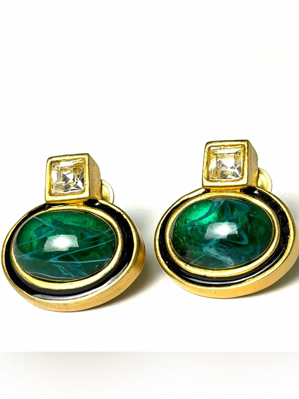 Vintage Mamselle Made in USA Clip-On Earrings Green Cabochon Rhinestone Gold Ton